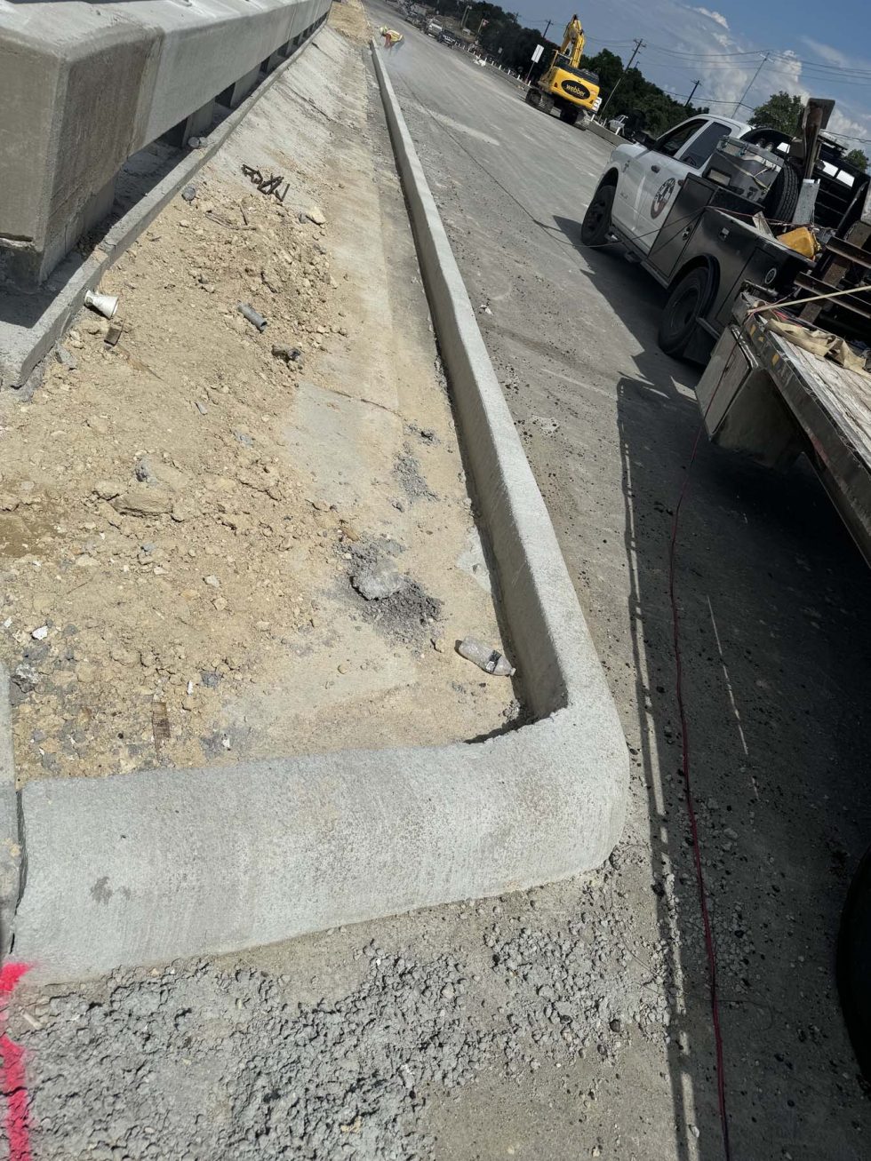 Concrete Curb | Roadway Specialties